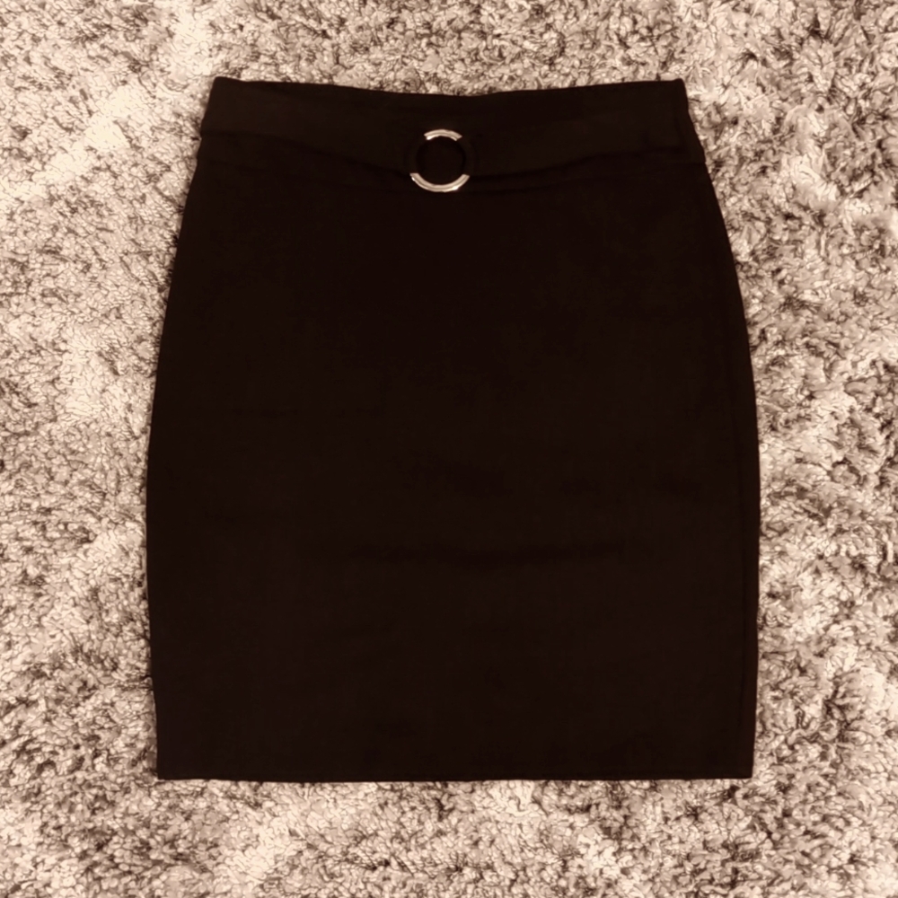 Joe B black pencil skirt